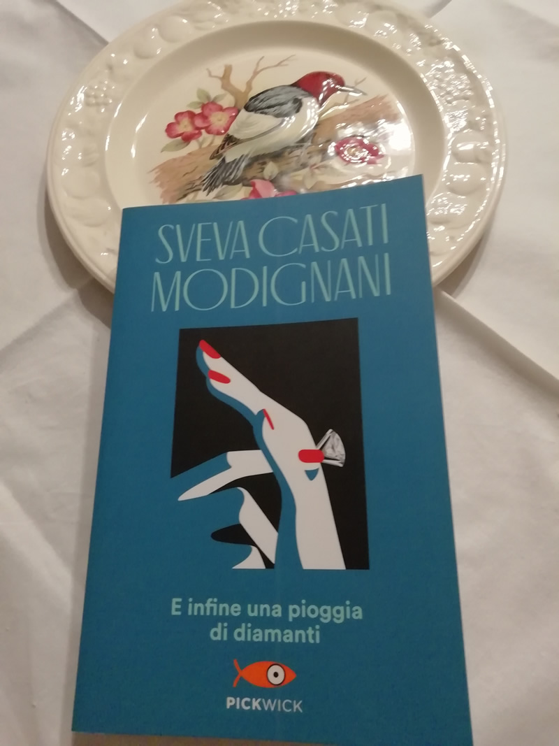 E infine una pioggia di diamanti di Sveva Casati Modignani