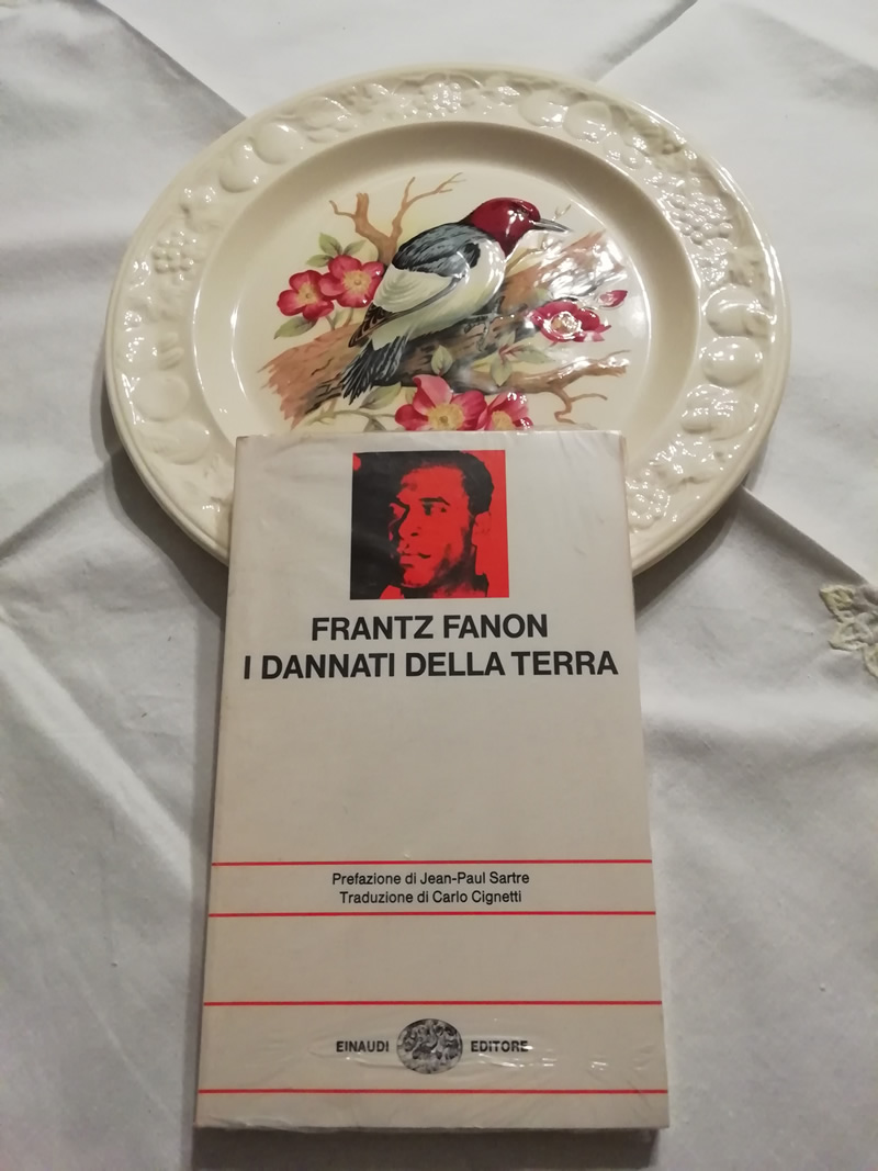 I dannati della terra di Frantz Fanon
