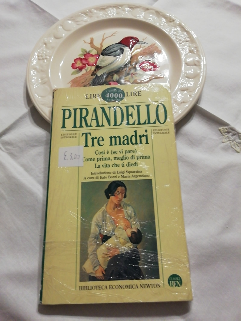 Tre madri di Luigi Pirandello