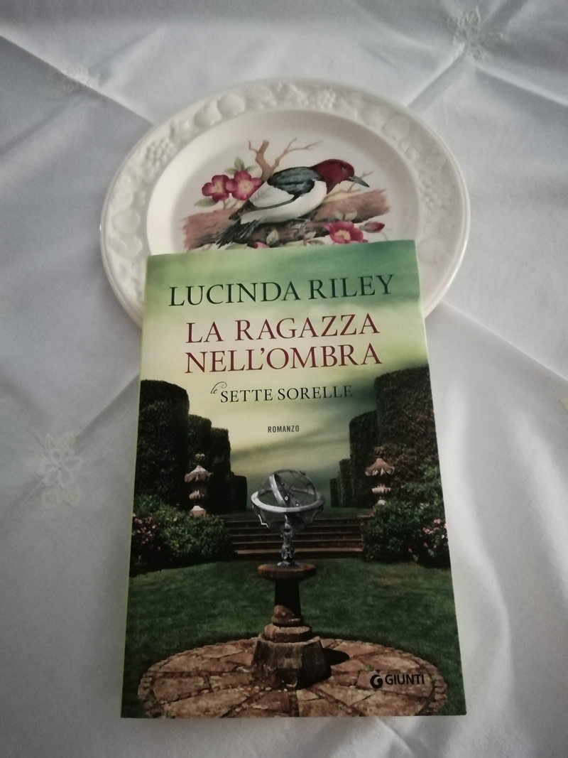 Riley Lucinda: La ragazza nell'ombra. Le sette sorelle