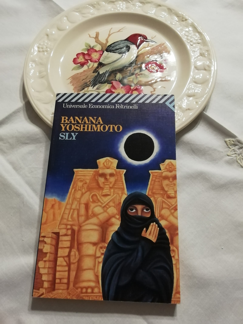Sly di Banana Yoshimoto
