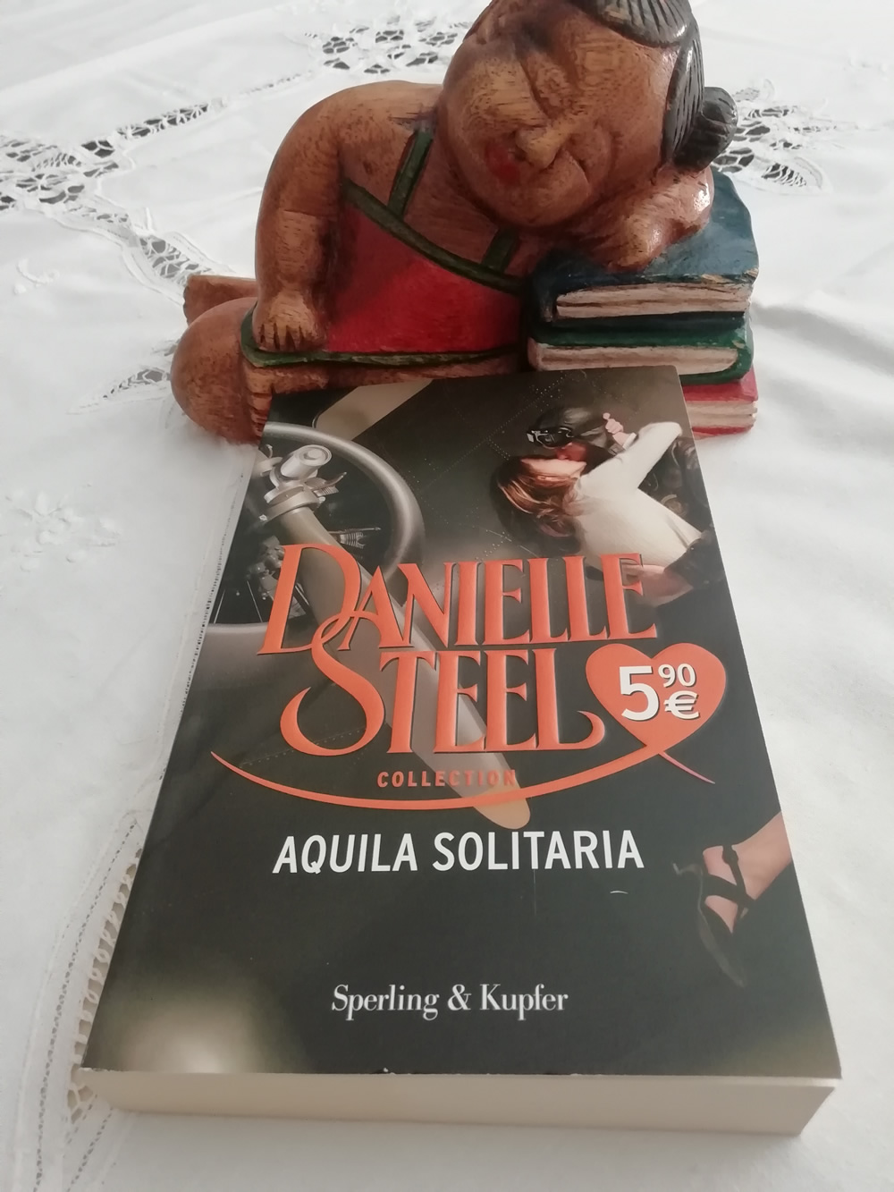 Aquila solitaria di Danielle Steel